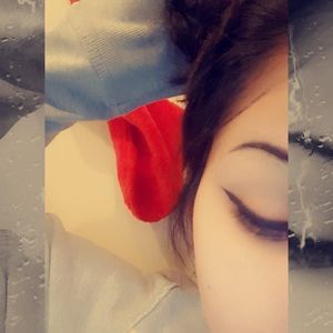 Meet your Posher, Cori-lynn